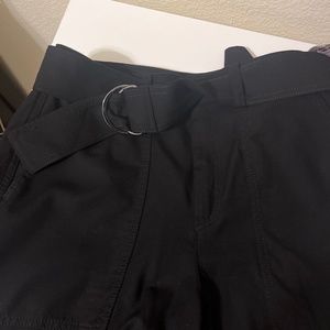 Black cropped Pants with pockets